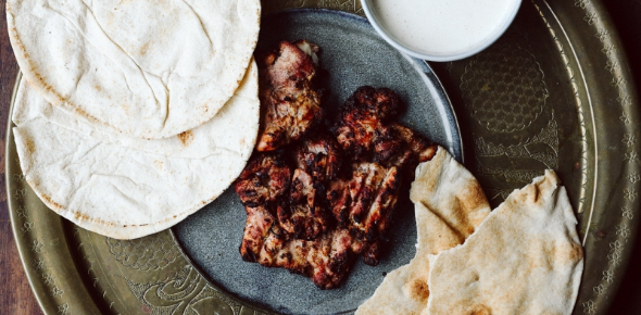 Shawarma z kurczaka – przepis na domowy kebab po libańsku